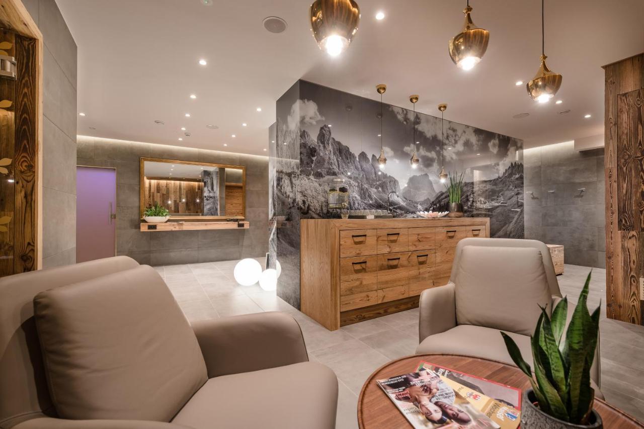 Mondi Hotel Tscherms Extérieur photo