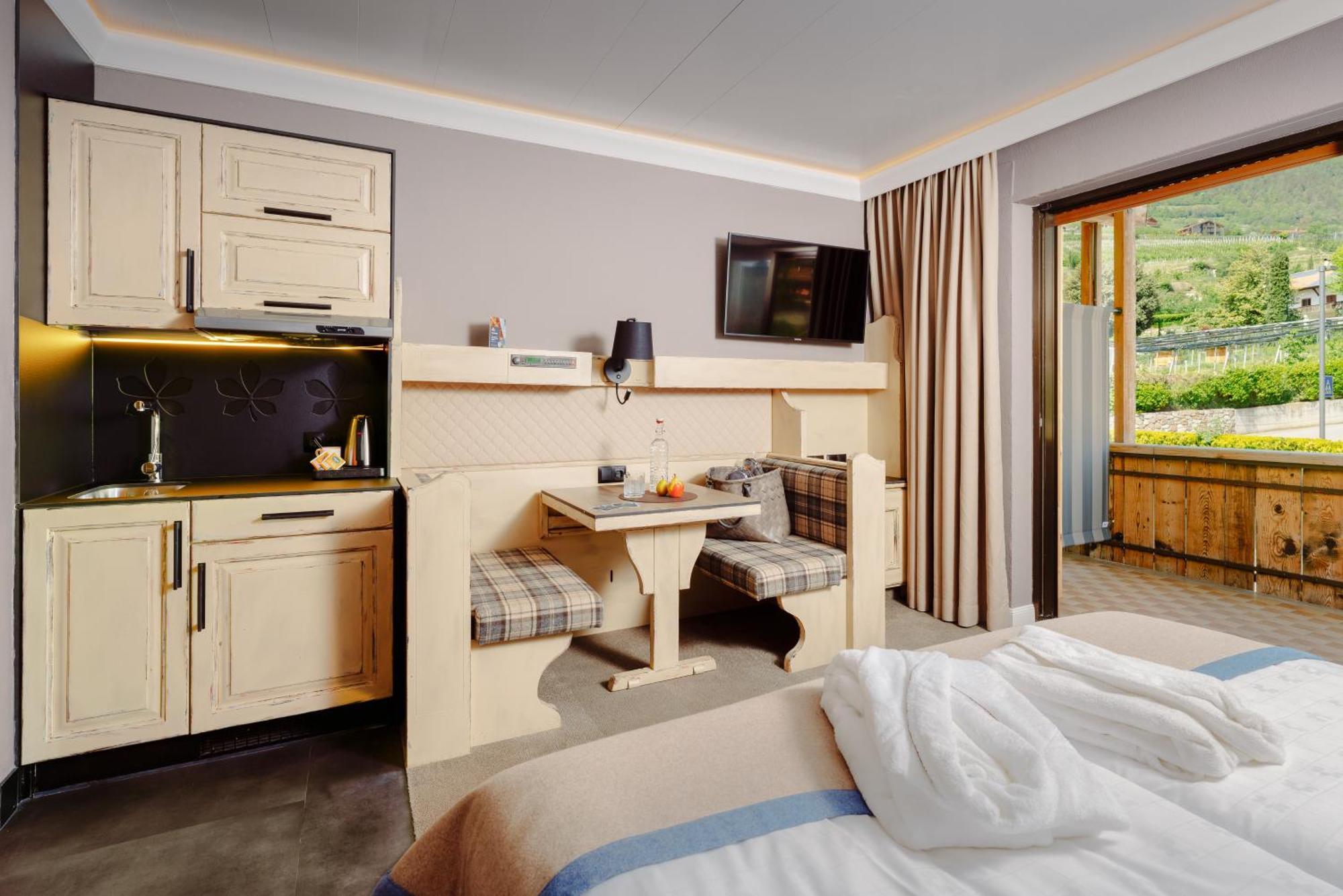 Mondi Hotel Tscherms Extérieur photo